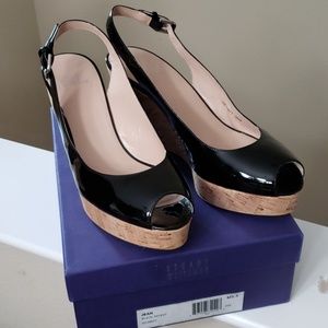 BLACK PATENT WEDGE